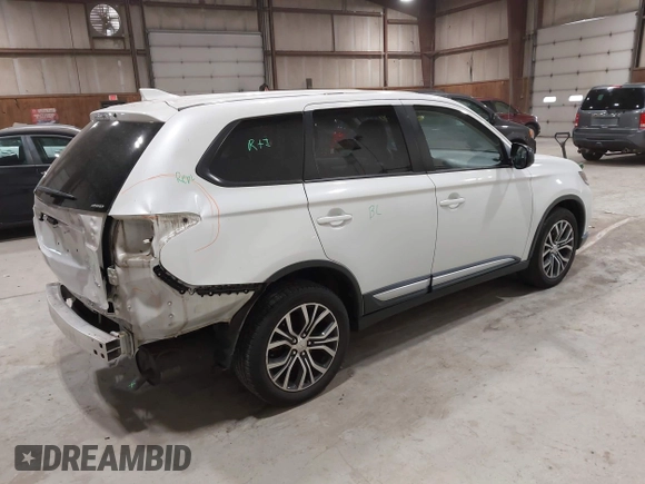 2018 Mitsubishi Outlander ES z VIN JA4AZ2A34JZ008883, wystawiony jako IAAI lot #42288285 z przebiegiem 65 554 mil mil oraz . Historia ofert i sprzedaży dostępna na DreamBid. Obrazek 4.