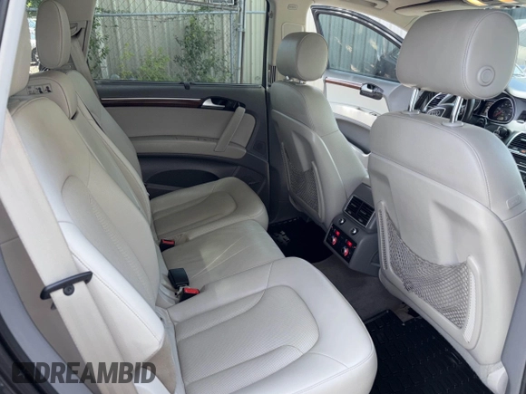 2012 Audi Q7 S line z VIN WA1DGAFE4CD006753, wystawiony jako IAAI lot #42770060 z przebiegiem 144 392 mil mil oraz . Historia ofert i sprzedaży dostępna na DreamBid. Obrazek 8.