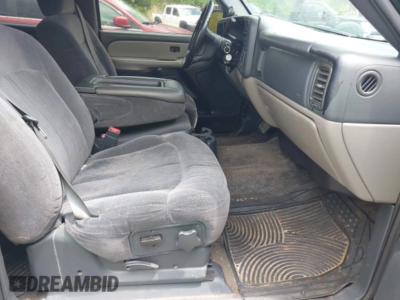 2002 Chevrolet Tahoe LS with VIN 1GNEC13V12J329045, listed as a IAAI auction lot 42099926 with 266,291 mi miles and . Bid and sale history available at DreamBid. Image 5.