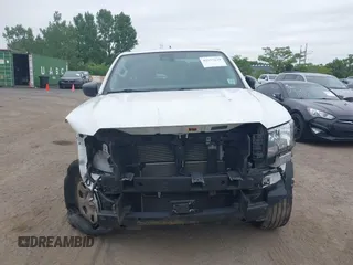 2022 Nissan Frontier S z VIN 1N6ED1CL3NN653158, wystawiony jako IAAI lot #42577134 z przebiegiem 29 543 mil mil oraz . Historia ofert i sprzedaży dostępna na DreamBid. Obrazek 12.
