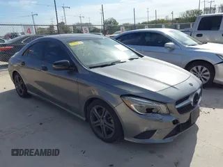 2015 Mercedes-Benz CLA 250 z VIN WDDSJ4EB0FN168181, wystawiony jako IAAI lot #41677378 z przebiegiem 89 814 mil mil oraz . Historia ofert i sprzedaży dostępna na DreamBid. Obrazek 1.