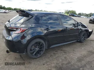 2021 Toyota Corolla Hatchback SE with VIN JTND4MBE8M3110672, listed as a Copart auction lot 64166344 with 50,325 mi miles and Salvage Title. Bid and sale history available at carsss.com. Image 3.
