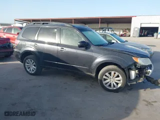 2012 Subaru Forester 2.5X Premium with VIN JF2SHADC1CH446998, listed as a IAAI auction lot 41817116 with NaN miles. Bid and sale history available at carsss.com. Image 1.