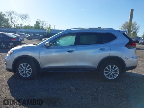 2018 Nissan Rogue SV with VIN KNMAT2MV9JP595095, listed as a IAAI auction lot 42110732 with 66,622 mi miles. Bid and sale history available at carsss.com. Image 13.