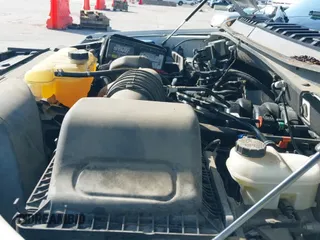 2019 Ford F-150 XL с VIN 1FTEW1C57KKE47515, выставлен на аукционе IAAI как лот 42947807 с пробегом 56 933 миль миль и . История ставок и продаж доступна на DreamBid. Изображение 19.