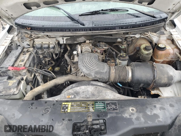 2004 Ford F-150 XL z VIN 1FTRF12W04NA11344, wystawiony jako Copart lot #56176505 z przebiegiem 207 604 mil mil oraz Szkoda całkowita • Salvage title. Historia ofert i sprzedaży dostępna na DreamBid. Obrazek 11.