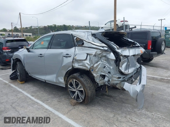 2023 Lexus RX 350h с VIN 2T2BBMCA1PC011986, выставлен на аукционе IAAI как лот 42153668 с пробегом Не указан миль и . История ставок и продаж доступна на DreamBid. Изображение 3.