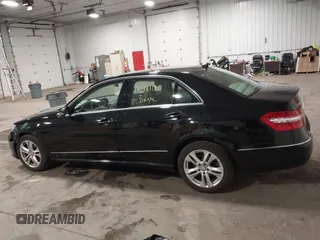 2010 Mercedes-Benz E 350 Luxury с VIN WDDHF8HB3AA145458, выставлен на аукционе IAAI как лот 42181113 с пробегом 169 964 миль миль и . История ставок и продаж доступна на DreamBid. Изображение 14.