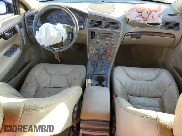 2002 Volvo V70 with VIN YV1SW58D021256528, listed as a Copart auction lot 87174134 with 184,399 mi miles and Salvage Title. Bid and sale history available at DreamBid. Image 8.