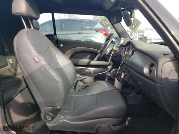 2008 MINI Cooper Convertible S with VIN WMWRH33588TL97523, listed as a Copart auction lot 77079364 with 138,764 mi miles and Salvage Title. Bid and sale history available at carsss.com. Image 11.