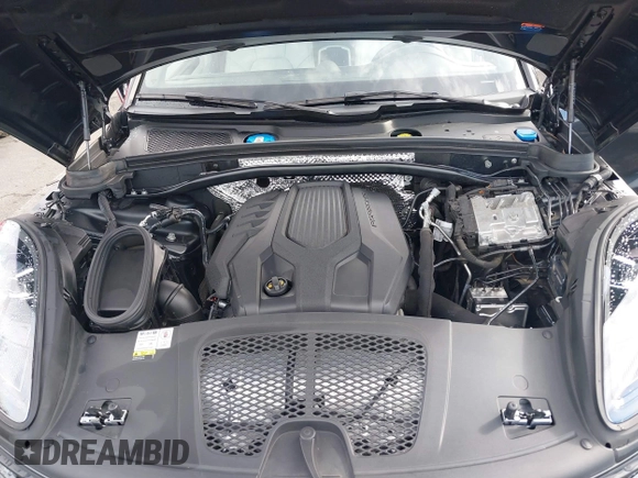 2023 Porsche Macan with VIN WP1AA2A51PLB10005, listed as a IAAI auction lot 41414974 with 15,955 mi miles. Bid and sale history available at carsss.com. Image 10.