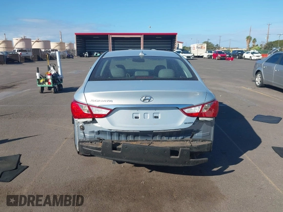 2013 Hyundai Sonata Limited with VIN 5NPEC4AC8DH532358, listed as a IAAI auction lot 41189414 with 61,069 mi miles and . Bid and sale history available at DreamBid. Image 17.