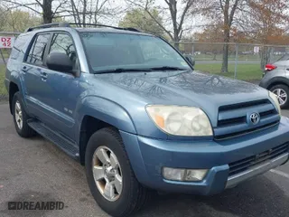 2004 Toyota 4Runner SR5 with VIN JTEBU14R740048334, listed as a IAAI auction lot 42084786 with 244,633 mi miles. Bid and sale history available at carsss.com. Image 1.