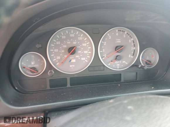 2000 BMW M5 z VIN WBSDE9345YBZ94093, wystawiony jako Copart lot #74606874 z przebiegiem Nie podano mil oraz Nie do naprawy • Non repairable. Historia ofert i sprzedaży dostępna na DreamBid. Obrazek 9.