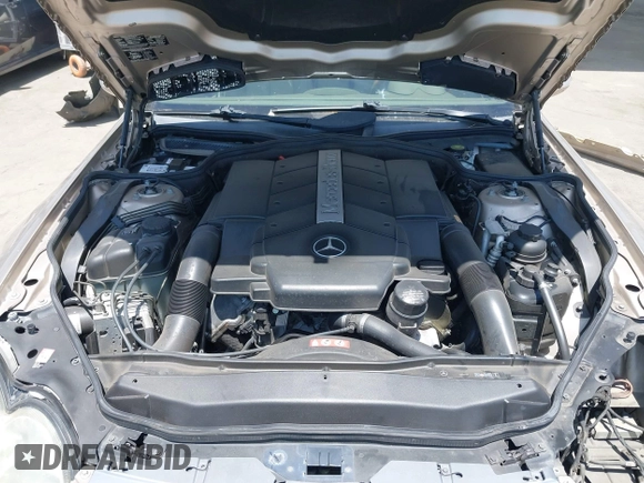 2005 Mercedes-Benz SL 500 z VIN WDBSK75F75F090730, wystawiony jako IAAI lot #42278730 z przebiegiem 83 765 mil mil oraz . Historia ofert i sprzedaży dostępna na DreamBid. Obrazek 10.