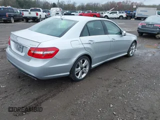 2012 Mercedes-Benz E 350 Luxury with VIN WDDHF8JB2CA655121, listed as a IAAI auction lot 41952558 with 106,155 mi miles and . Bid and sale history available at carsss.com. Image 4.