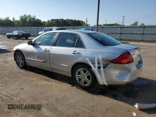 2006 Honda Accord LX SE z VIN 1HGCM55336A121367, wystawiony jako Copart lot #53382145 z przebiegiem 271 736 mil mil oraz Szkoda całkowita • Salvage title. Historia ofert i sprzedaży dostępna na DreamBid. Obrazek 2.