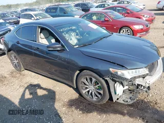 2015 Acura TLX with VIN 19UUB1F31FA023293, listed as a IAAI auction lot 40310652 with 117,350 mi miles. Bid and sale history available at carsss.com. Image 13.