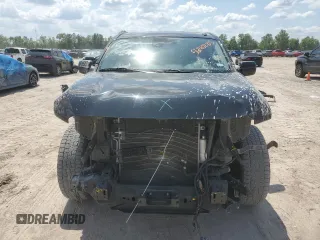 2021 Nissan Titan SV z VIN 1N6AA1EF6MN512596, wystawiony jako Copart lot #56140285 z przebiegiem 49 145 mil mil oraz Szkoda całkowita • Salvage title. Historia ofert i sprzedaży dostępna na DreamBid. Obrazek 5.