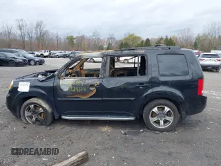 2015 Honda Pilot SE z VIN 5FNYF4H38FB074459, wystawiony jako IAAI lot #40762976 z przebiegiem Nie podano mil oraz . Historia ofert i sprzedaży dostępna na DreamBid. Obrazek 14.