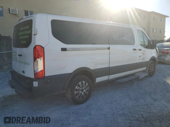 2017 Ford Transit XL with VIN 1FBZX2YM4HKA57487, listed as a Copart auction lot 81562164 with 204,791 mi miles and Salvage Title. Bid and sale history available at DreamBid. Image 3.
