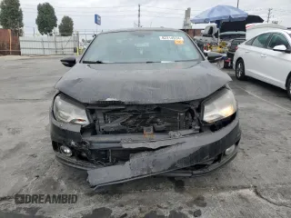 2012 Volkswagen Eos Lux with VIN WVWFW7AH6CV005880, listed as a Copart auction lot 82214934 with 149,477 mi miles and Salvage Title. Bid and sale history available at DreamBid. Image 5.