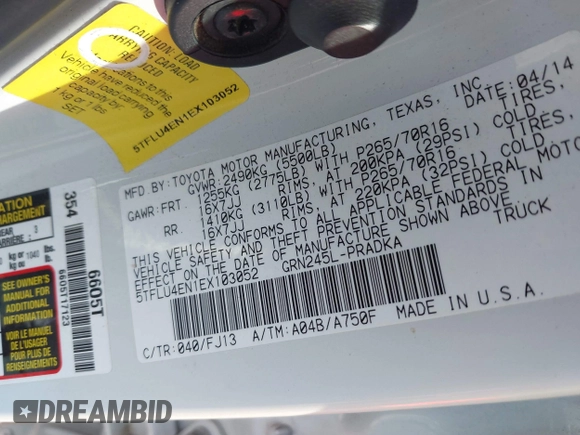 2014 Toyota Tacoma with VIN 5TFLU4EN1EX103052, listed as a IAAI auction lot 41653270 with 121,656 mi miles. Bid and sale history available at carsss.com. Image 9.