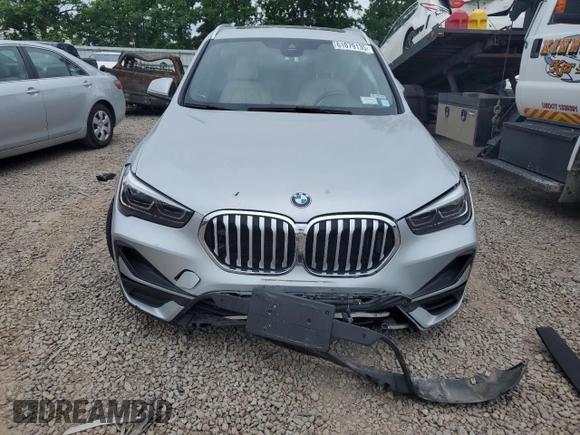 2020 BMW X1 xDrive28i с VIN WBXJG9C03L5P43018, выставлен на аукционе Copart как лот 61079135 с пробегом 45 750 миль миль и Списание • Salvage title. История ставок и продаж доступна на DreamBid. Изображение 5.
