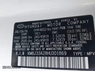 2017 Hyundai Tucson Value with VIN KM8J33A28HU301869, listed as a IAAI auction lot 41288511 with 111,143 mi miles. Bid and sale history available at carsss.com. Image 9.