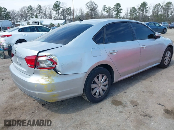 2013 Volkswagen Passat Wolfsburg Edition with VIN 1VWAH7A37DC132561, listed as a IAAI auction lot 41913353 with 125,709 mi miles and . Bid and sale history available at DreamBid. Image 4.