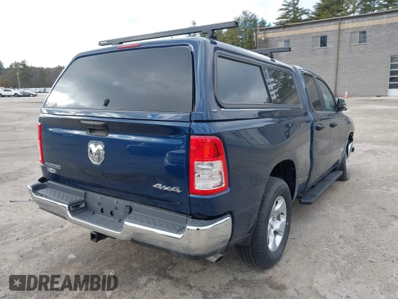 2023 Ram 1500 Big Horn z VIN 1C6RRFBG4PN550817, wystawiony jako IAAI lot #41240195 z przebiegiem 8 105 mil mil oraz . Historia ofert i sprzedaży dostępna na DreamBid. Obrazek 4.