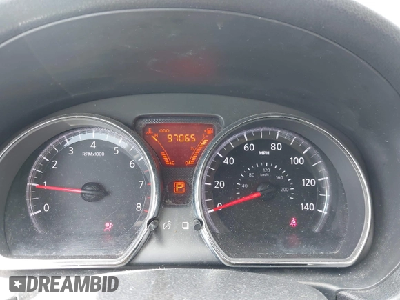 2017 Nissan Note SV z VIN 3N1CE2CP9HL365555, wystawiony jako IAAI lot #42468246 z przebiegiem 97 065 mil mil oraz . Historia ofert i sprzedaży dostępna na DreamBid. Obrazek 7.