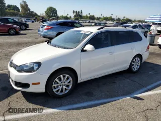 2013 Volkswagen Jetta SportWagen SE w/Sunroof with VIN 3VWPP7AJ8DM681745, listed as a Copart auction lot 74015864 with 71,480 mi miles and Salvage Title. Bid and sale history available at carsss.com. Image 1.
