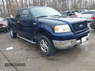 2004 Ford F-150 XLT with VIN 1FTPX14534KD88535, listed as a IAAI auction lot 41920702 with 77,962 mi miles. Bid and sale history available at carsss.com. Image 1.