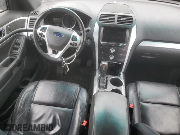 2013 Ford Explorer XLT with VIN 1FM5K8D83DGC47553, listed as a Copart auction lot 52774645 with 185,950 mi miles and Salvage Title. Bid and sale history available at carsss.com. Image 8.