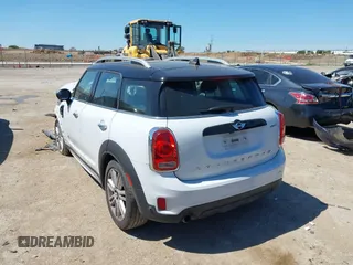 2018 MINI Countryman Cooper with VIN WMZYV5C37J3E03421, listed as a IAAI auction lot 42238016 with 93,810 mi miles and . Bid and sale history available at DreamBid. Image 3.