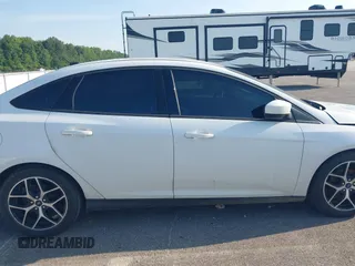 2018 Ford Focus SE с VIN 1FADP3F2XJL276733, выставлен на аукционе IAAI как лот 42537089 с пробегом Не указан миль и . История ставок и продаж доступна на DreamBid. Изображение 13.