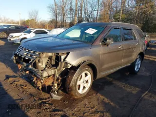 2016 Ford Explorer XLT with VIN 1FM5K8D81GGB38383, listed as a IAAI auction lot 41208566 with 42,752 mi miles and . Bid and sale history available at carsss.com. Image 2.