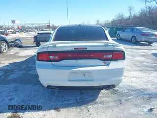 2013 Dodge Charger RT with VIN 2C3CDXCT6DH682260, listed as a IAAI auction lot 41416907 with 110,056 mi miles. Bid and sale history available at carsss.com. Image 17.