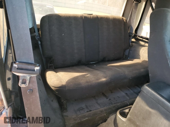 2003 Jeep Wrangler X with VIN 1J4FA39S53P363235, listed as a Copart auction lot 47496685 with 236,575 mi miles and Salvage Title. Bid and sale history available at carsss.com. Image 11.