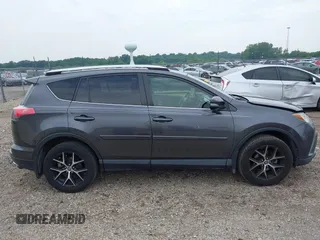 2016 Toyota RAV4 SE z VIN JTMJFREV9GJ069074, wystawiony jako IAAI lot #42460288 z przebiegiem 151 039 mil mil oraz . Historia ofert i sprzedaży dostępna na DreamBid. Obrazek 13.