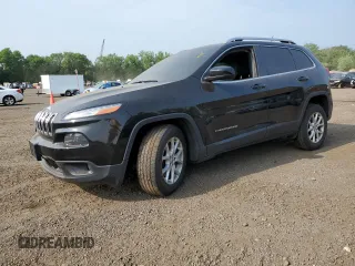 2017 Jeep Cherokee Latitude with VIN 1C4PJMCS9HW660210, listed as a Copart auction lot 59496495 with 104,150 mi miles and Salvage title. Bid and sale history available at DreamBid. Image 1.