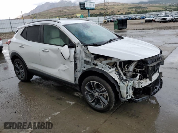 2020 Buick Encore GX Select with VIN KL4MMESL0LB065573, listed as a Copart auction lot 56835405 with 91,200 mi miles and Salvage title. Bid and sale history available at DreamBid. Image 4.
