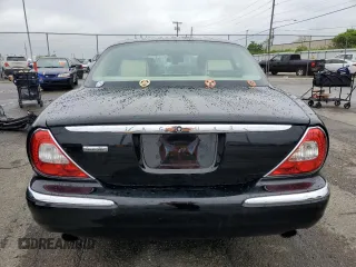 2006 Jaguar XJ Vanden Plas with VIN SAJWA82B96SH00699, listed as a Copart auction lot 55290355 with 192,937 mi miles and Clean Title. Bid and sale history available at DreamBid. Image 6.