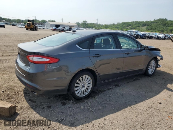 2015 Ford Fusion SE Hybrid with VIN 3FA6P0LU2FR171982, listed as a Copart auction lot 60216585 with 113,750 mi miles and Salvage title. Bid and sale history available at DreamBid. Image 3.