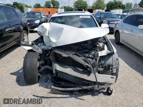 2018 BMW 3 Series 340i xDrive with VIN WBA8Y3C50JG451200, listed as a Copart auction lot 62639334 with 112,509 mi miles and Salvage Title. Bid and sale history available at carsss.com. Image 5.