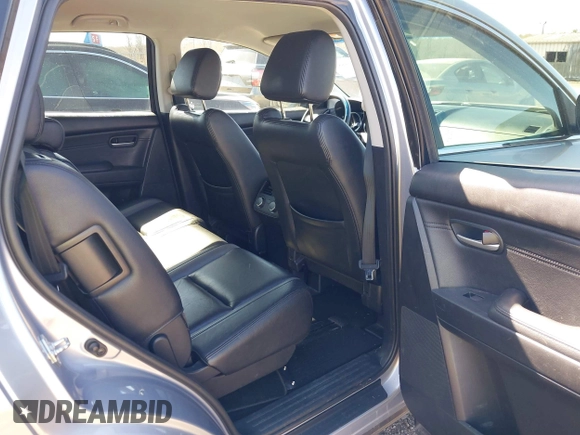 2008 Mazda CX-9 Grand Touring z VIN JM3TB38A780159798, wystawiony jako IAAI lot #41775580 z przebiegiem 119 147 mil mil oraz . Historia ofert i sprzedaży dostępna na DreamBid. Obrazek 8.