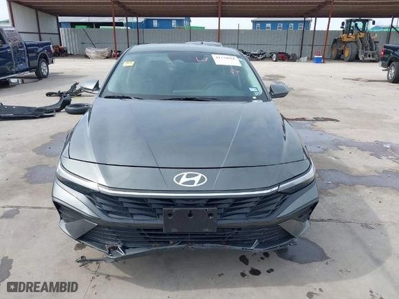 2024 Hyundai Elantra SEL with VIN KMHLM4DG6RU785092, listed as a IAAI auction lot 41734661 with 37,902 mi miles. Bid and sale history available at carsss.com. Image 13.
