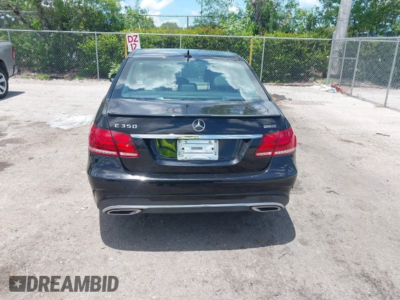 2014 Mercedes-Benz E 350 Sport with VIN WDDHF5KB8EA905977, listed as a IAAI auction lot 42529185 with 133,071 mi miles and . Bid and sale history available at DreamBid. Image 17.
