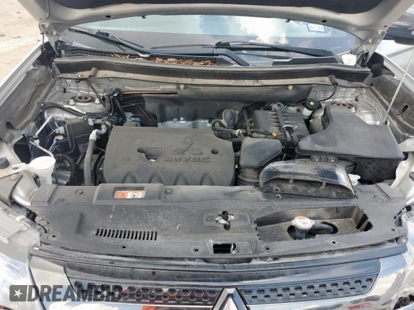 2019 Mitsubishi Outlander SE with VIN JA4AD3A32KZ031682, listed as a Copart auction lot 60626015 with 77,567 mi miles and Salvage title. Bid and sale history available at DreamBid. Image 11.